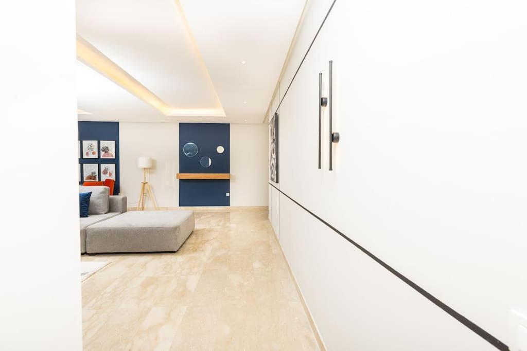 דירות Hajja Modern 2Br Retreat In Marina Sale Luxury Living מראה חיצוני תמונה