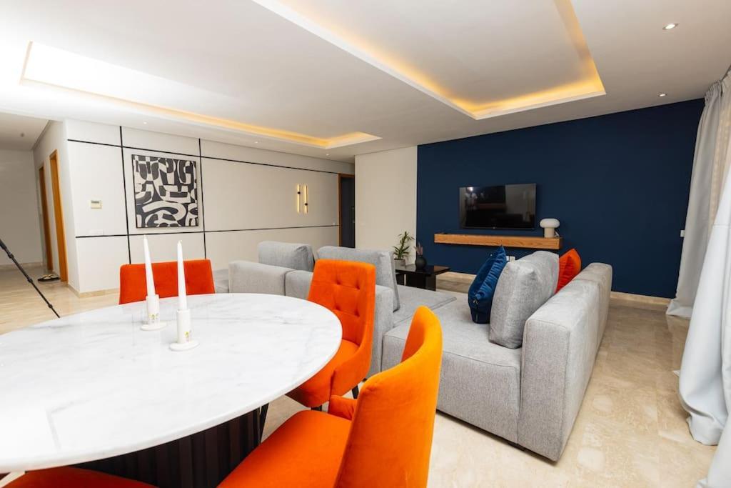 דירות Hajja Modern 2Br Retreat In Marina Sale Luxury Living מראה חיצוני תמונה