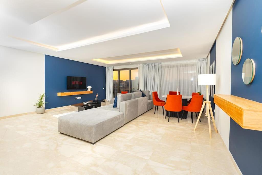 דירות Hajja Modern 2Br Retreat In Marina Sale Luxury Living מראה חיצוני תמונה